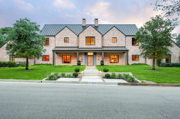 Legrand_AV_Residential_Fort_Worth_Mobile