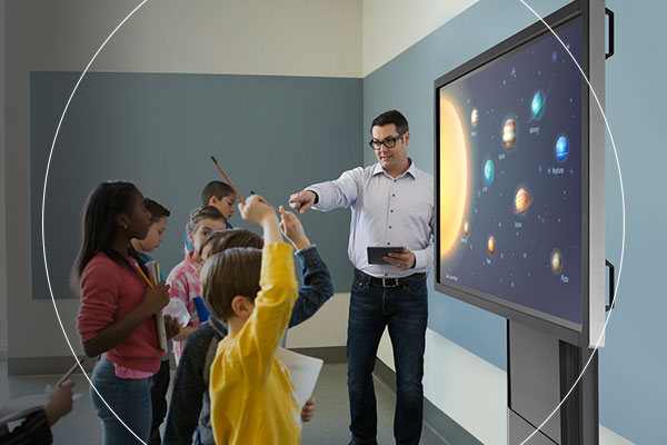 Small classrooms with flexible tools can support remote learning, lecture capture, streaming and videoconferencing. 