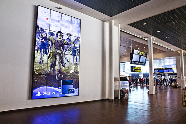 Airport Video Wall