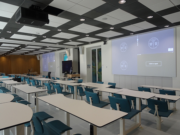 Delft classroom